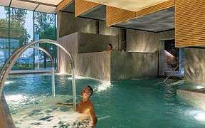 Termali salini spa innenbad frau mann 38c2472db861 990000079e028a3c Termali salini spa innenbad frau mann 38c2472db861 990000079e028a3c